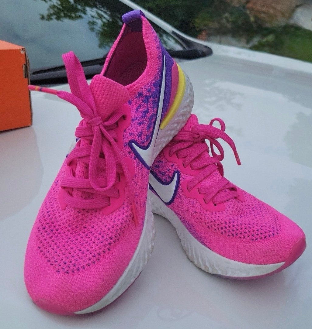 Nike Epic React Flyknit 2