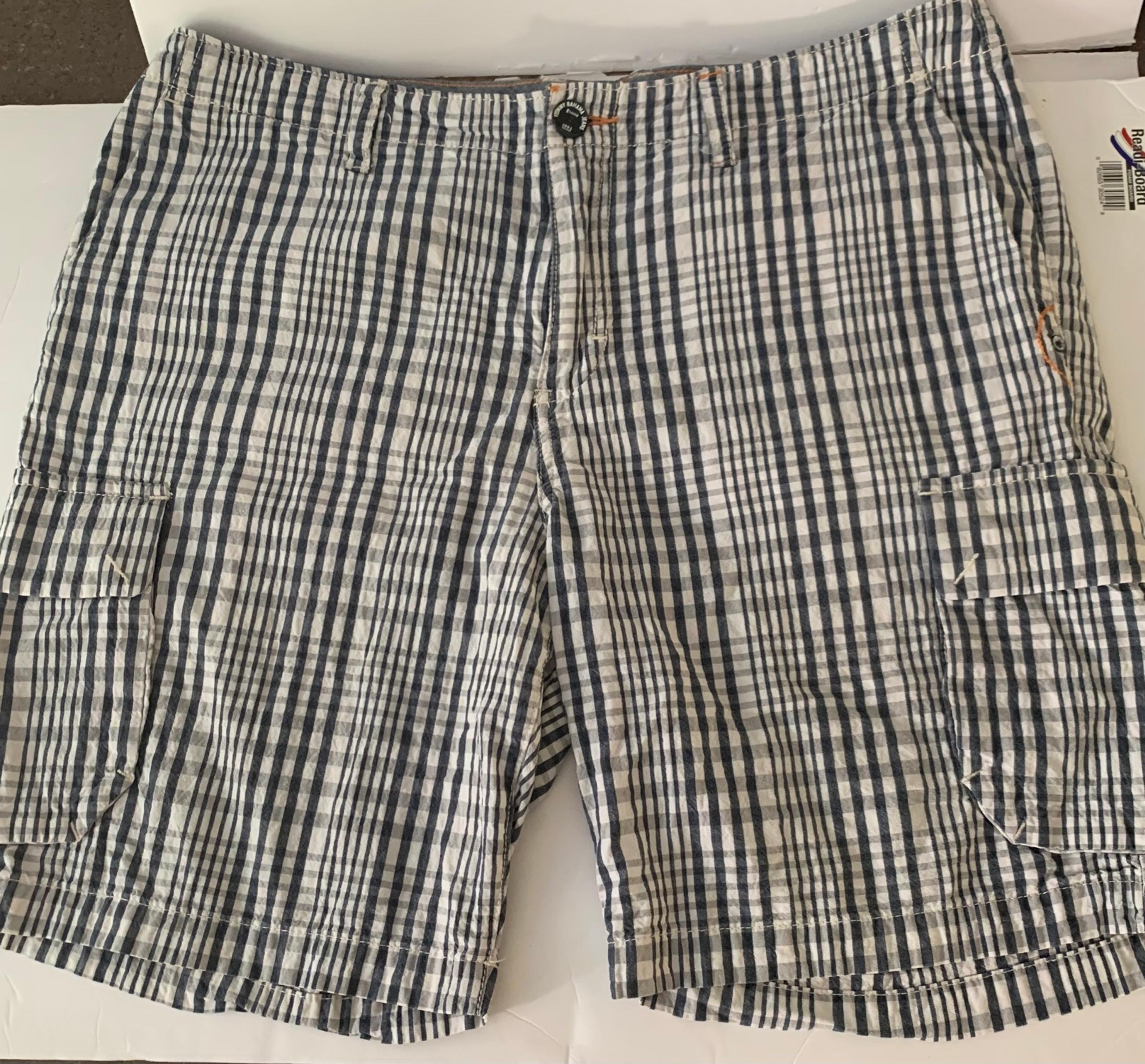 Tommy Bahama Men’s  Shorts Navy Blue and White Check Cargo Flat Front 35” Waist