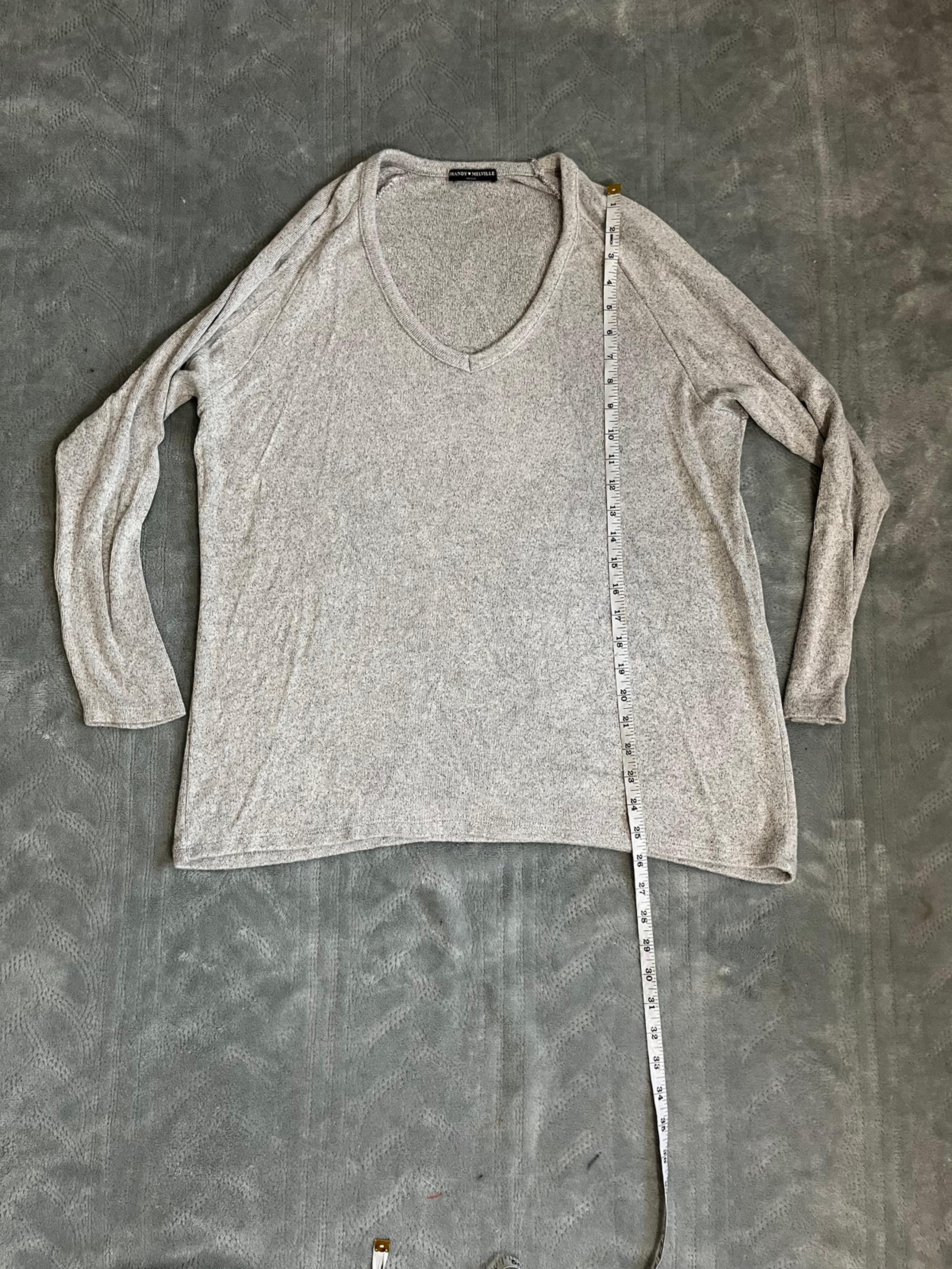 Brandy Melville Knit Long Sleeve Top