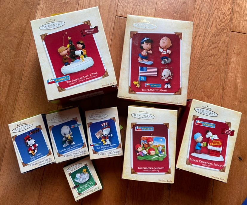Hallmark Peanuts Set MINT