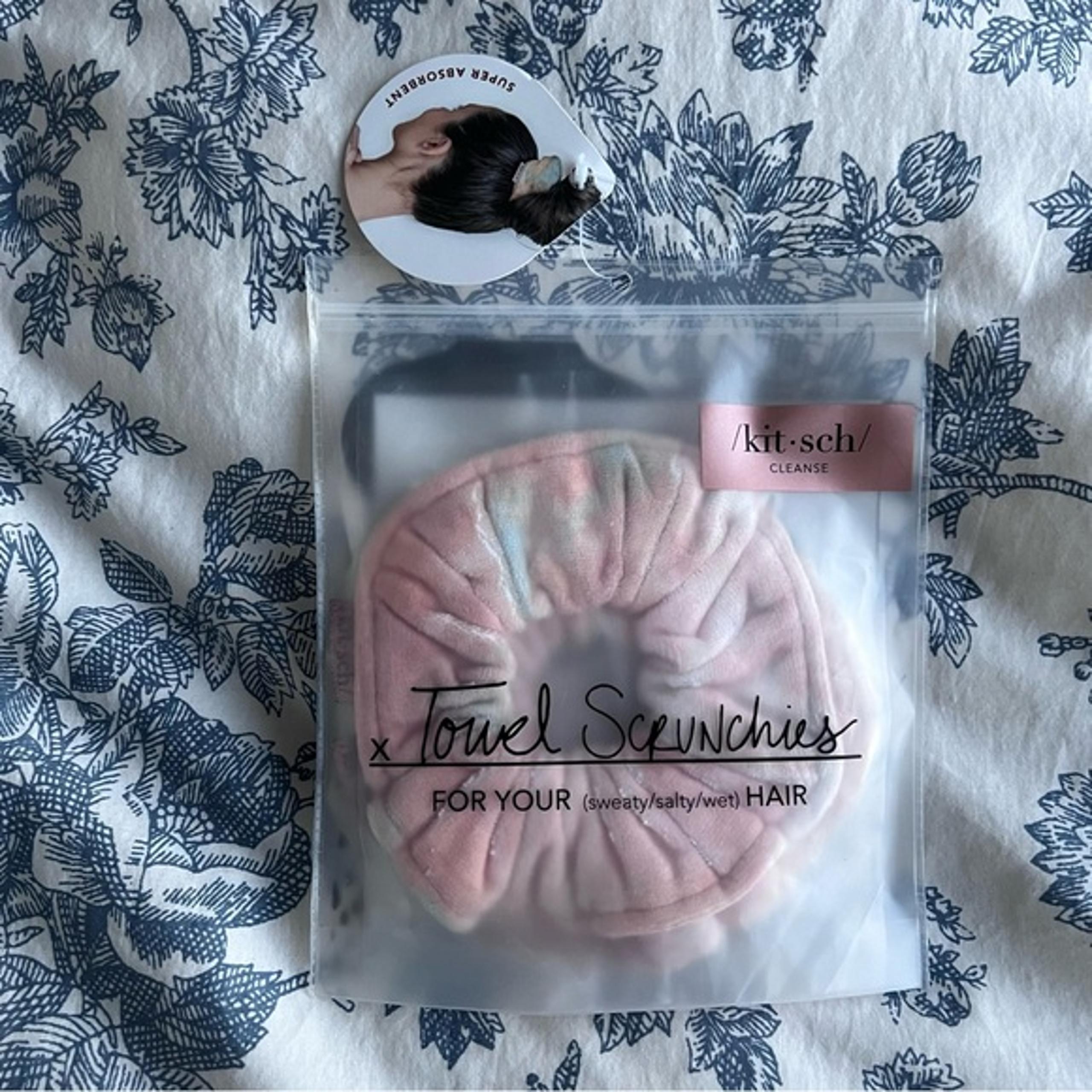 Kitsch towel scrunchie in sunset tie dye