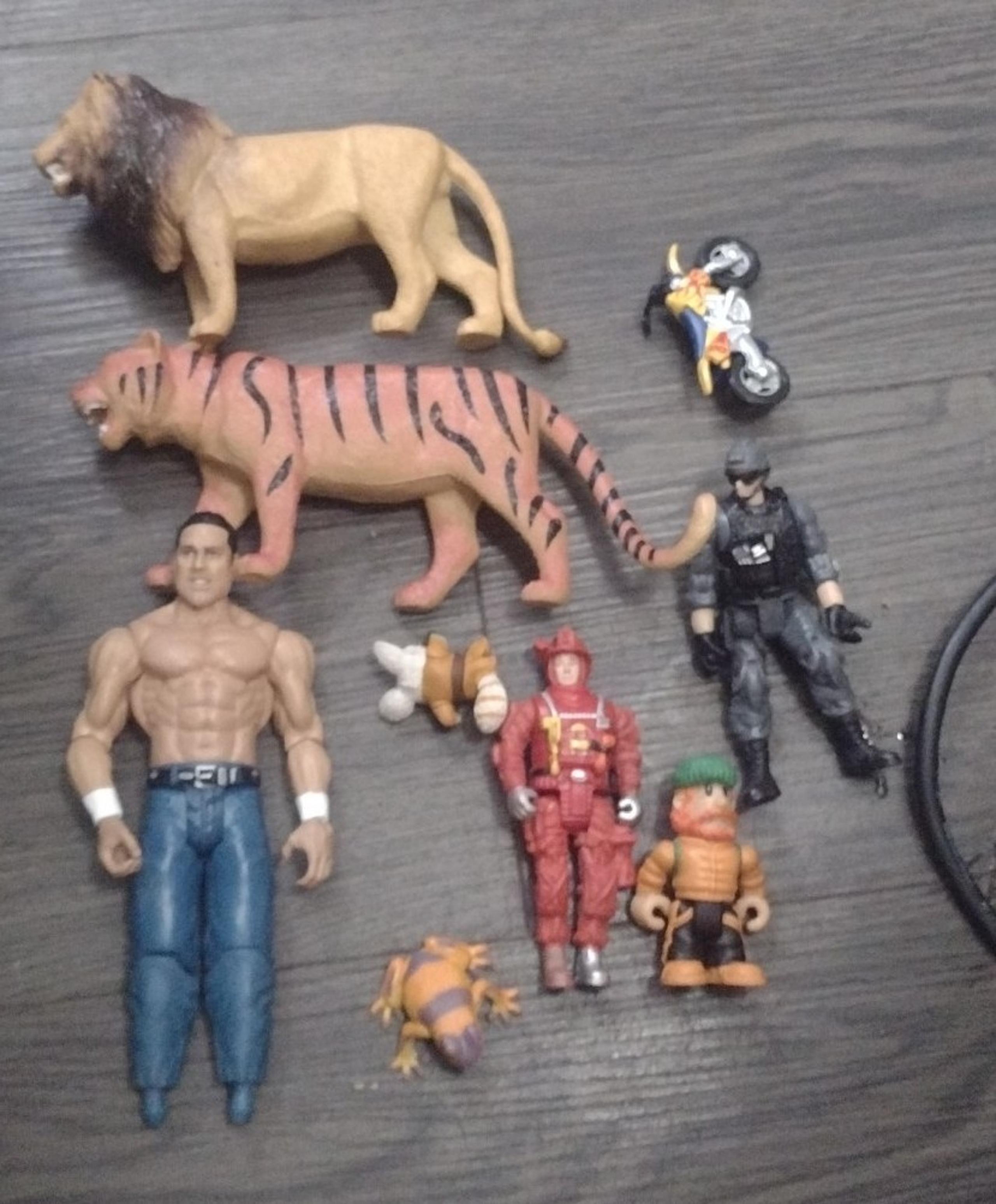WWF WWE Davey Boy SMith Animal Gijoe lot action figures