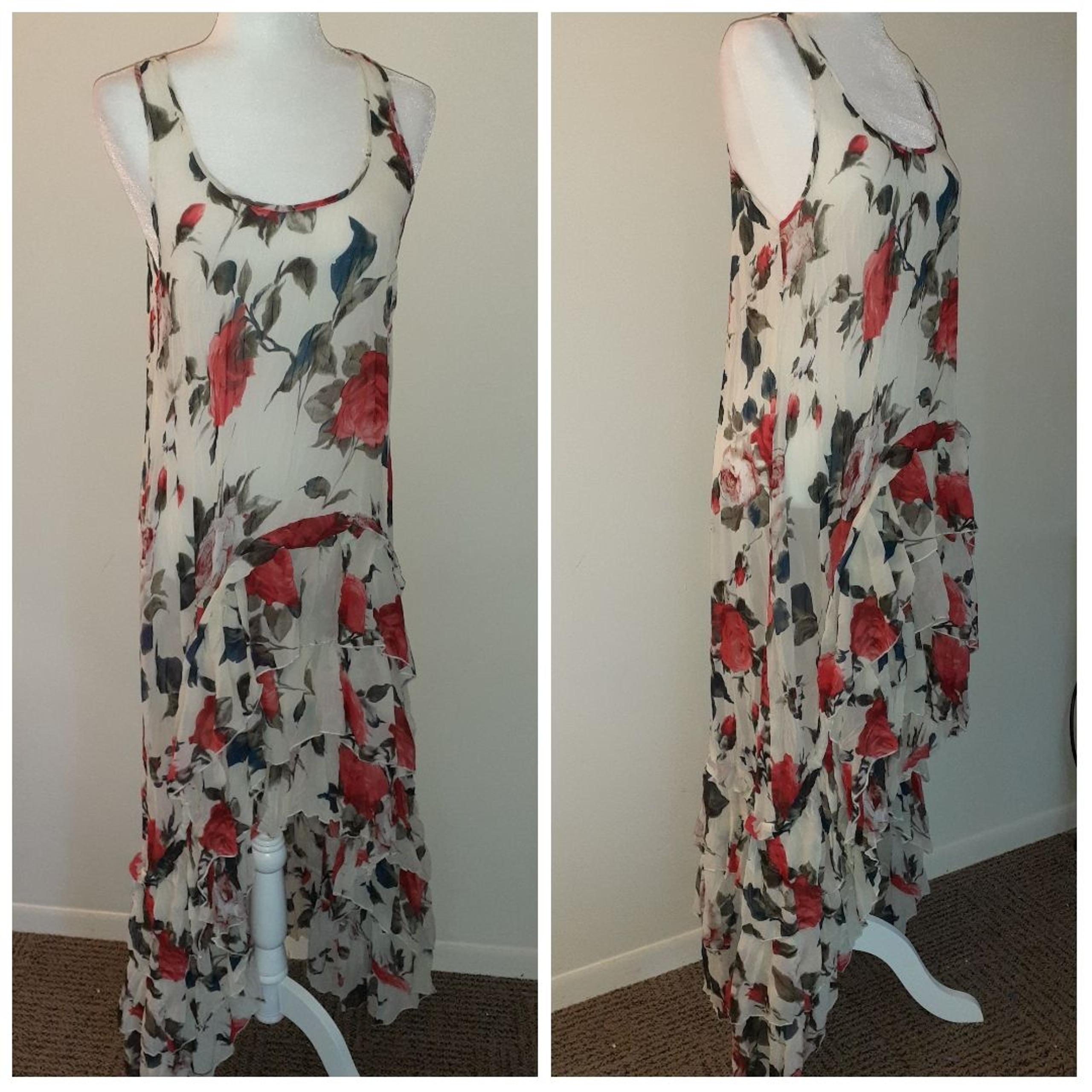 Cecico floral maxi dress size M