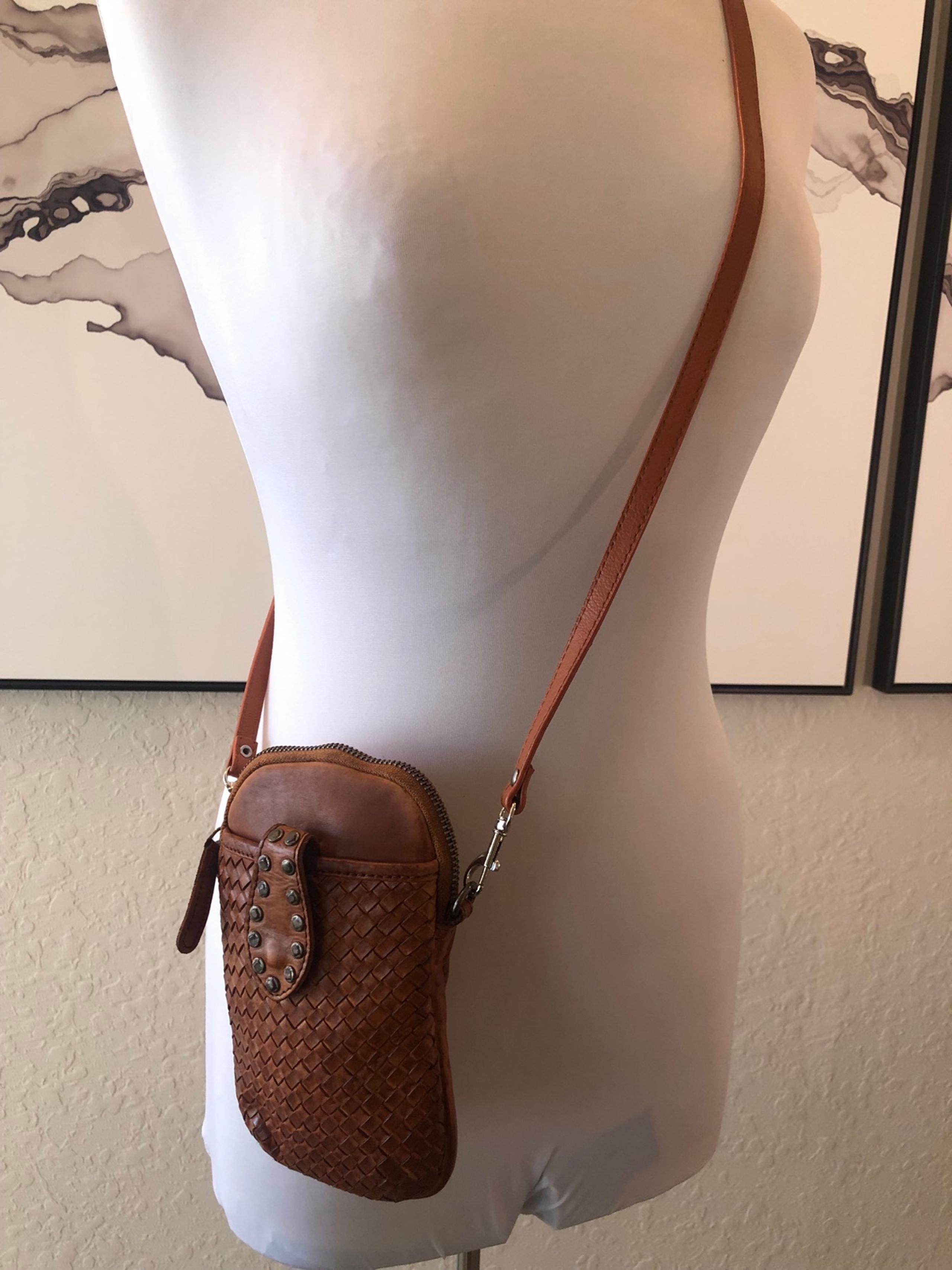 Vilenca Holland Leather Woven Crossbody Bag Tan Smart Phone Carry Case purse