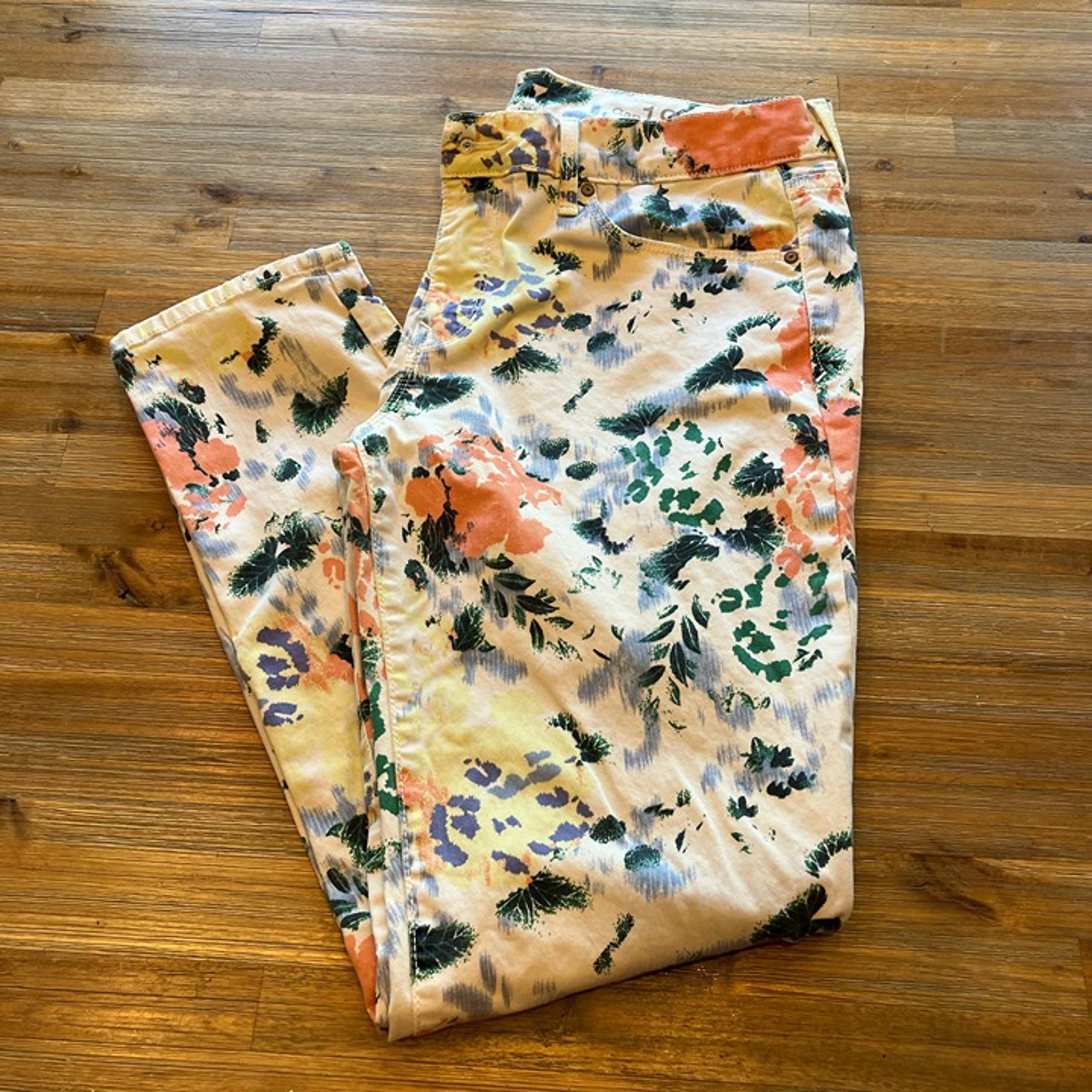 GAP Legging jean Classic 5 pocket stretch denim floral size 30
