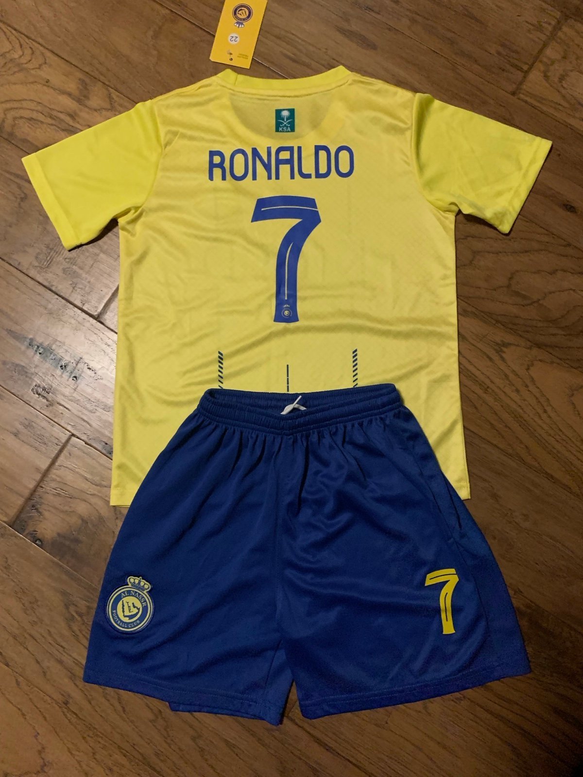 Ronaldo al nassr jersey Kids Youth XS Size 22 5-6 Soccer kit # 7 FAST SHIPPING