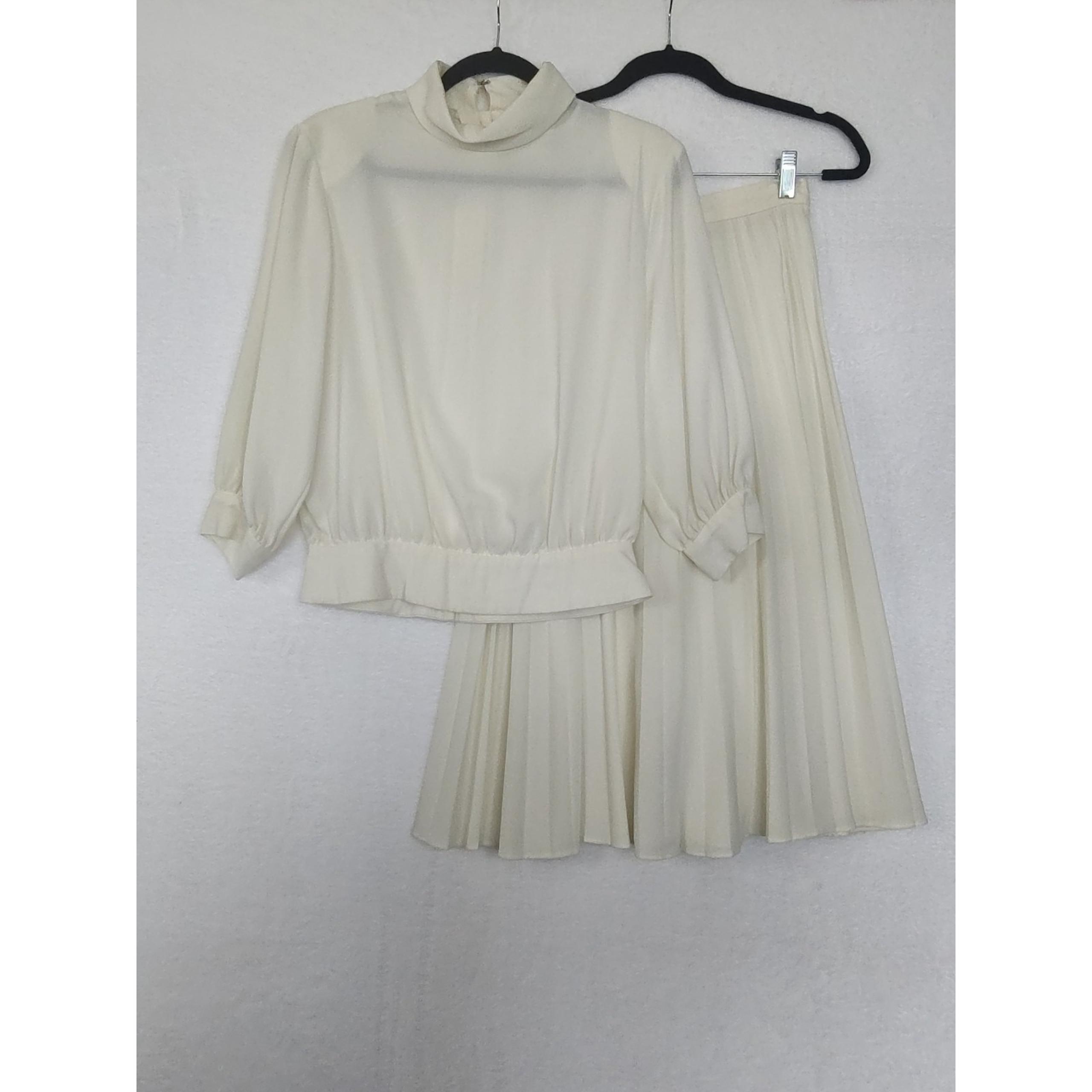 Vintage J G HOOK Top And Skirt Set Cream Color Size 10