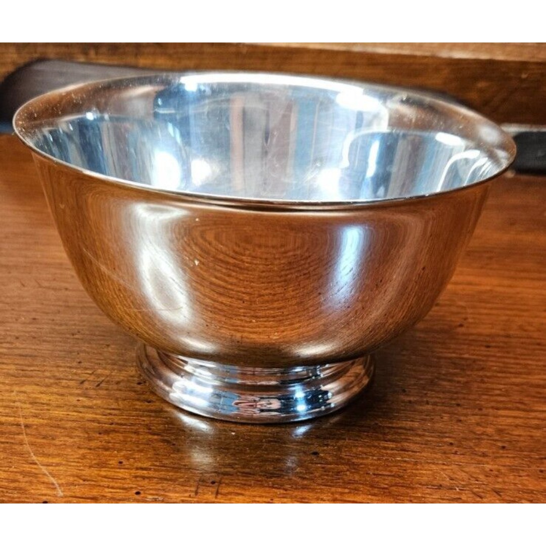 Vintage Webster Wilcox US Intl Silver Co. Silver Plate Metal Bowl 5 Diameter