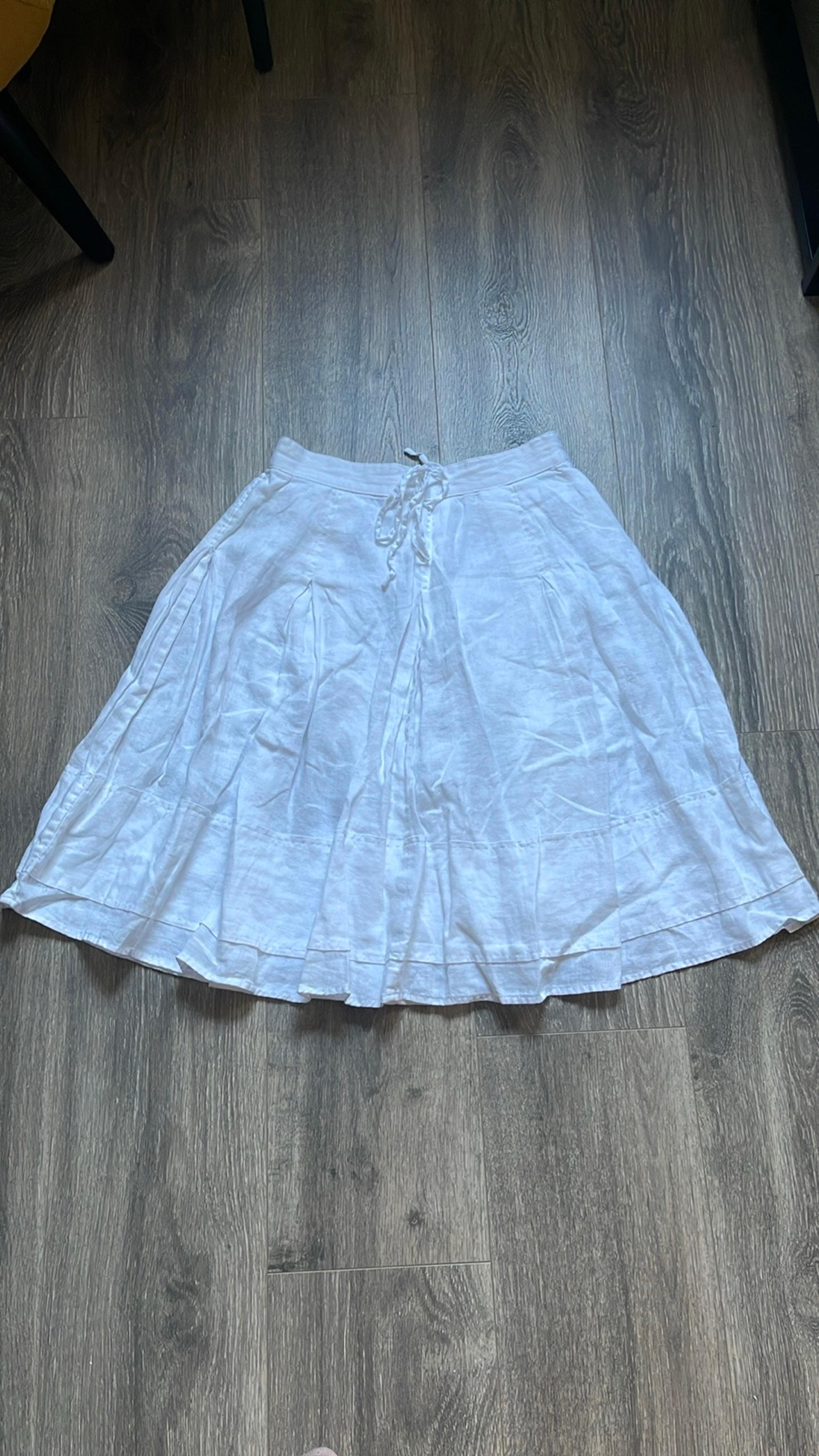 Banana Republic white linen skirt a-line full