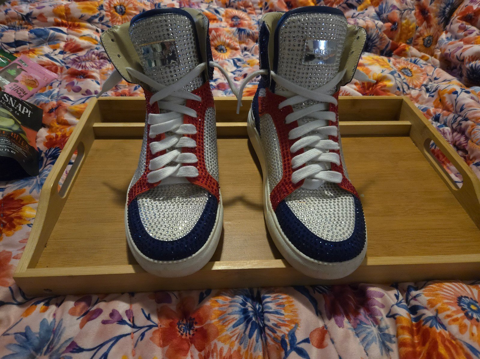 Red white and blue sparkle sestos