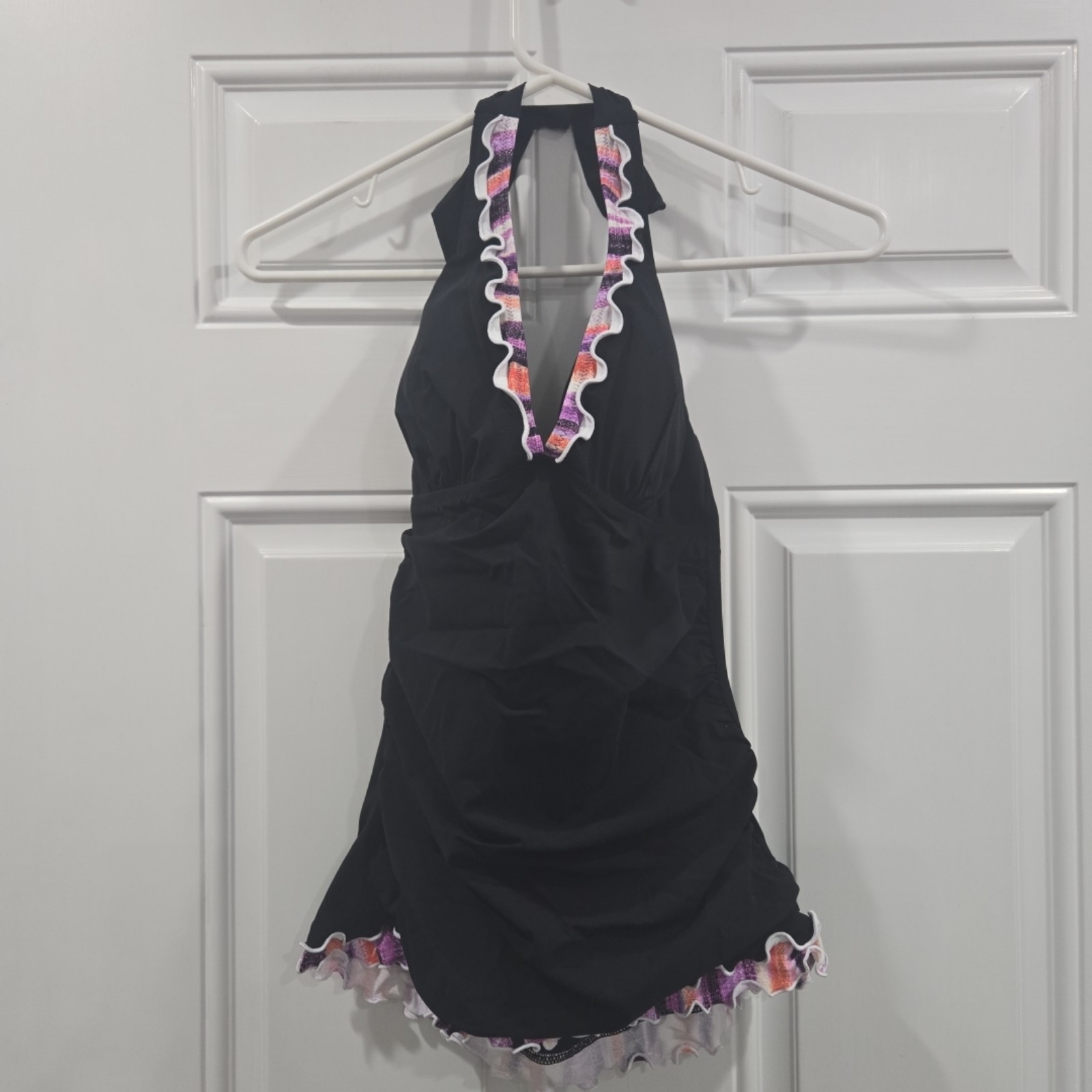 Profile by Gottex Riga Tricolore Solid Halter Tankini Size 8