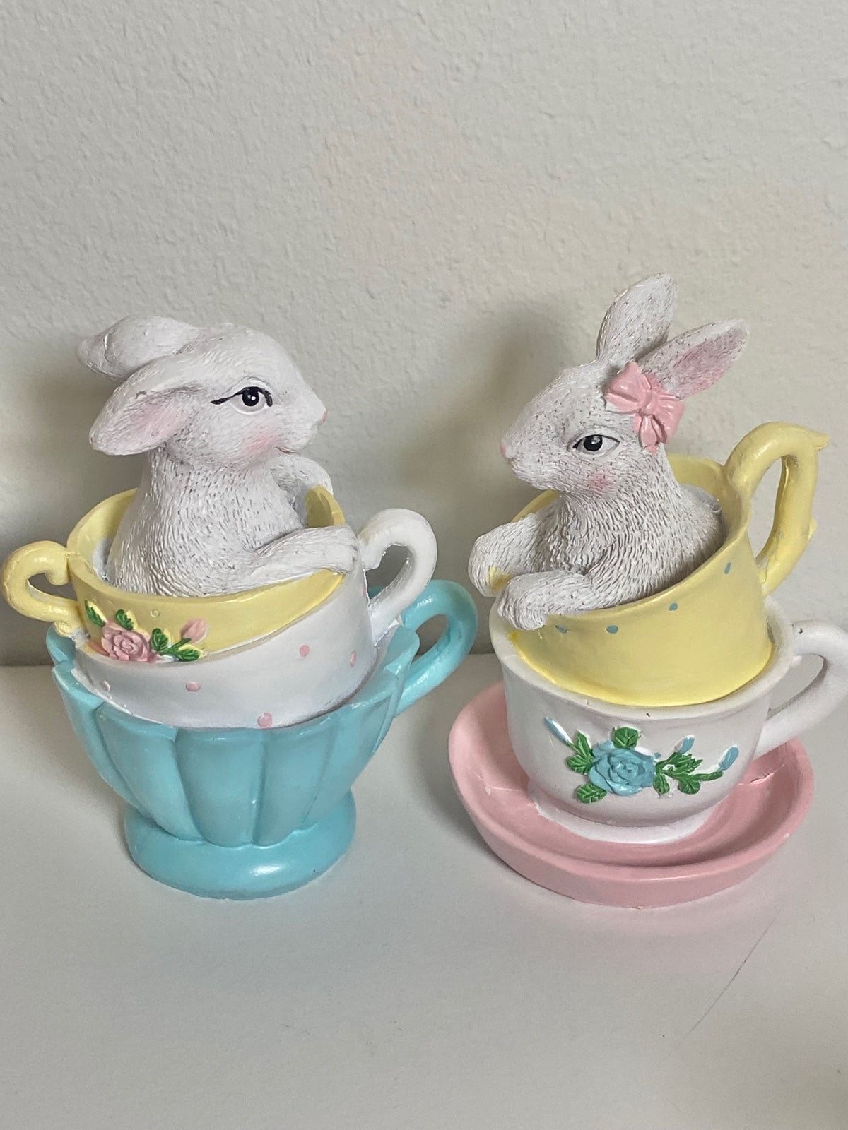 Bunnies in a cup