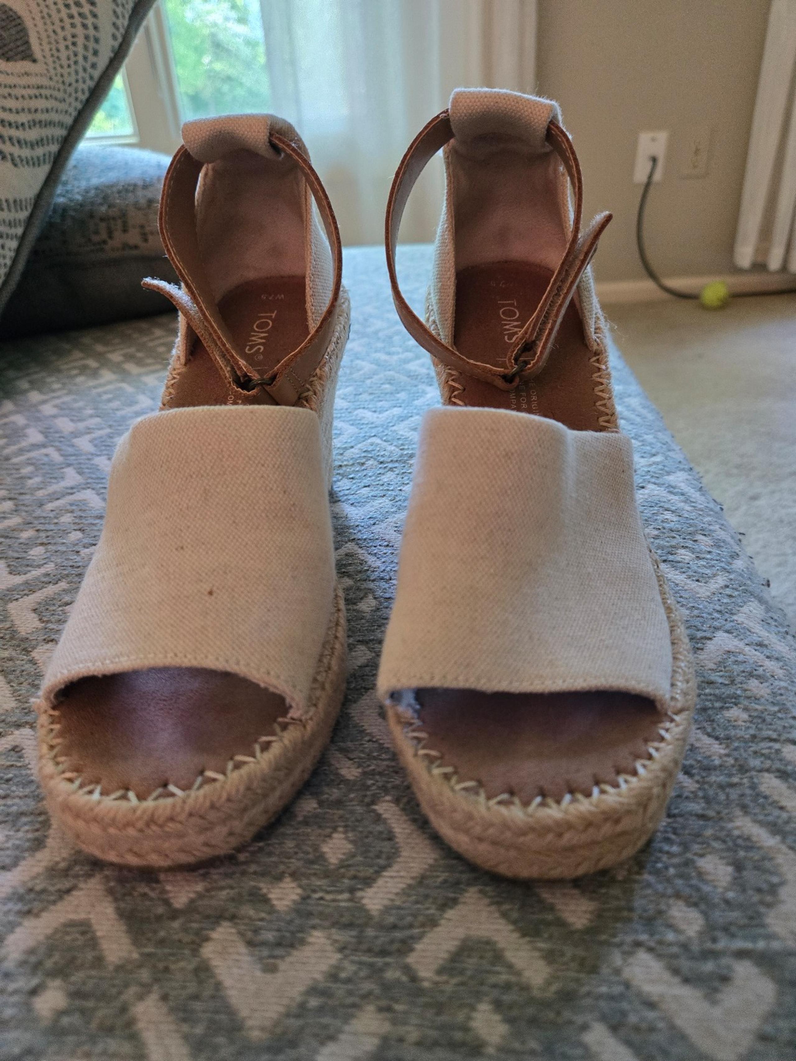 Toms open toe wedge heels