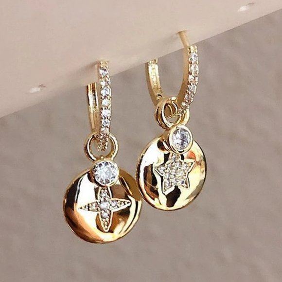 NEW 18k Gold Diamond Star Coin Hoops