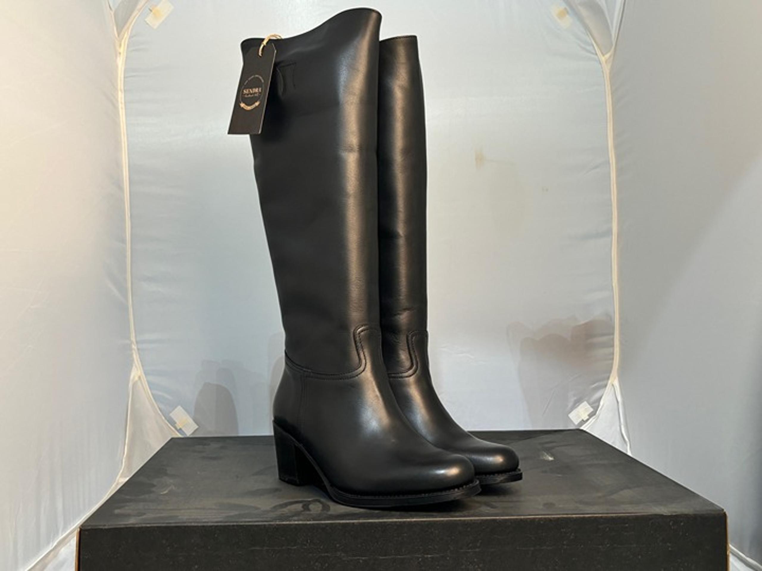 Sendra 12231 Mid Heel Riding Boot Women's size 6.5