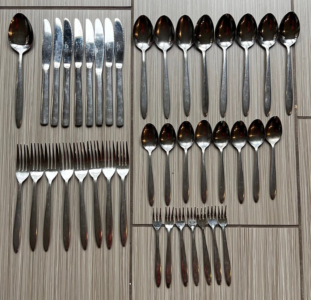 vintage edward don company pattern Don 3 stainless flatware set of 40.