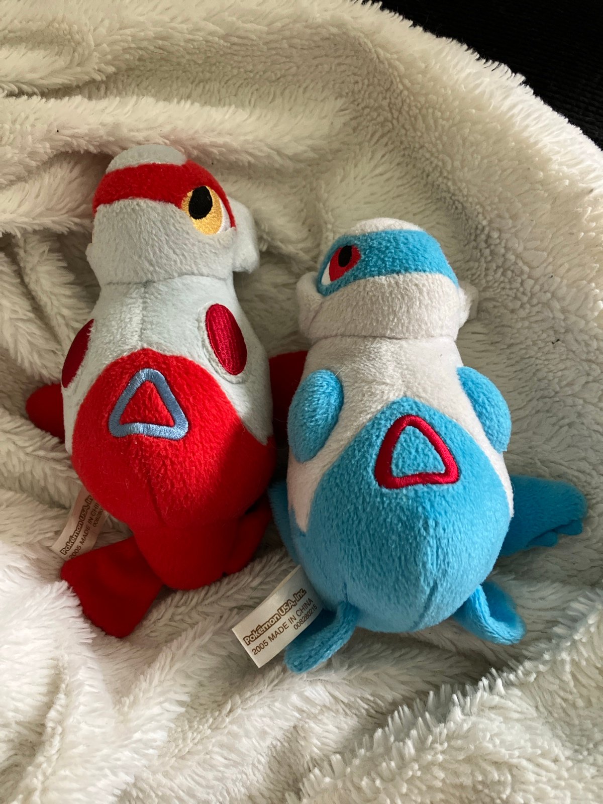 2005 Pokemon Center Pokedoll Doll Latios & Latias Plush