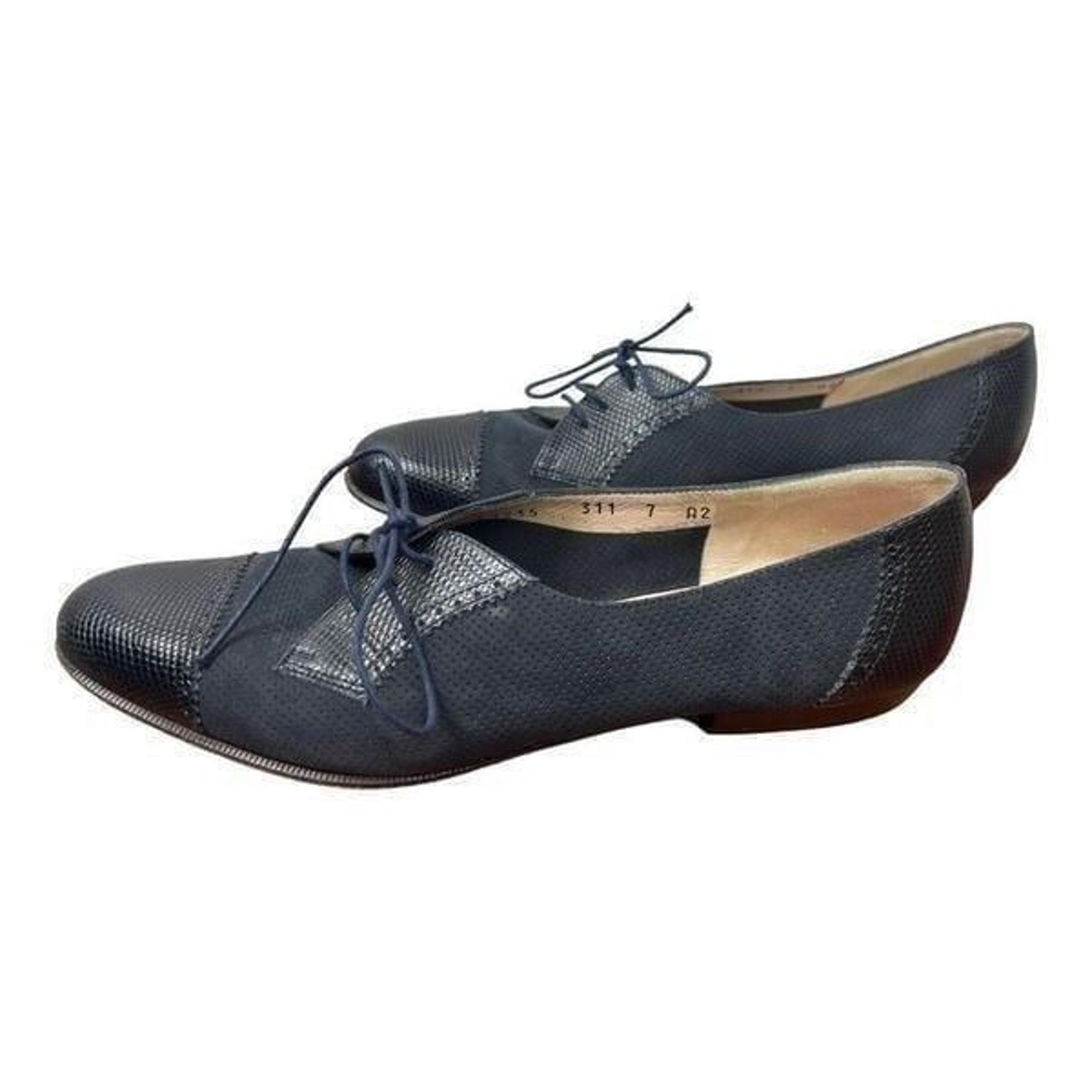 Salvatore Ferragamo Boutique Blue Suede Lace Up Oxfords Women’s Sz 7 A2 Designer