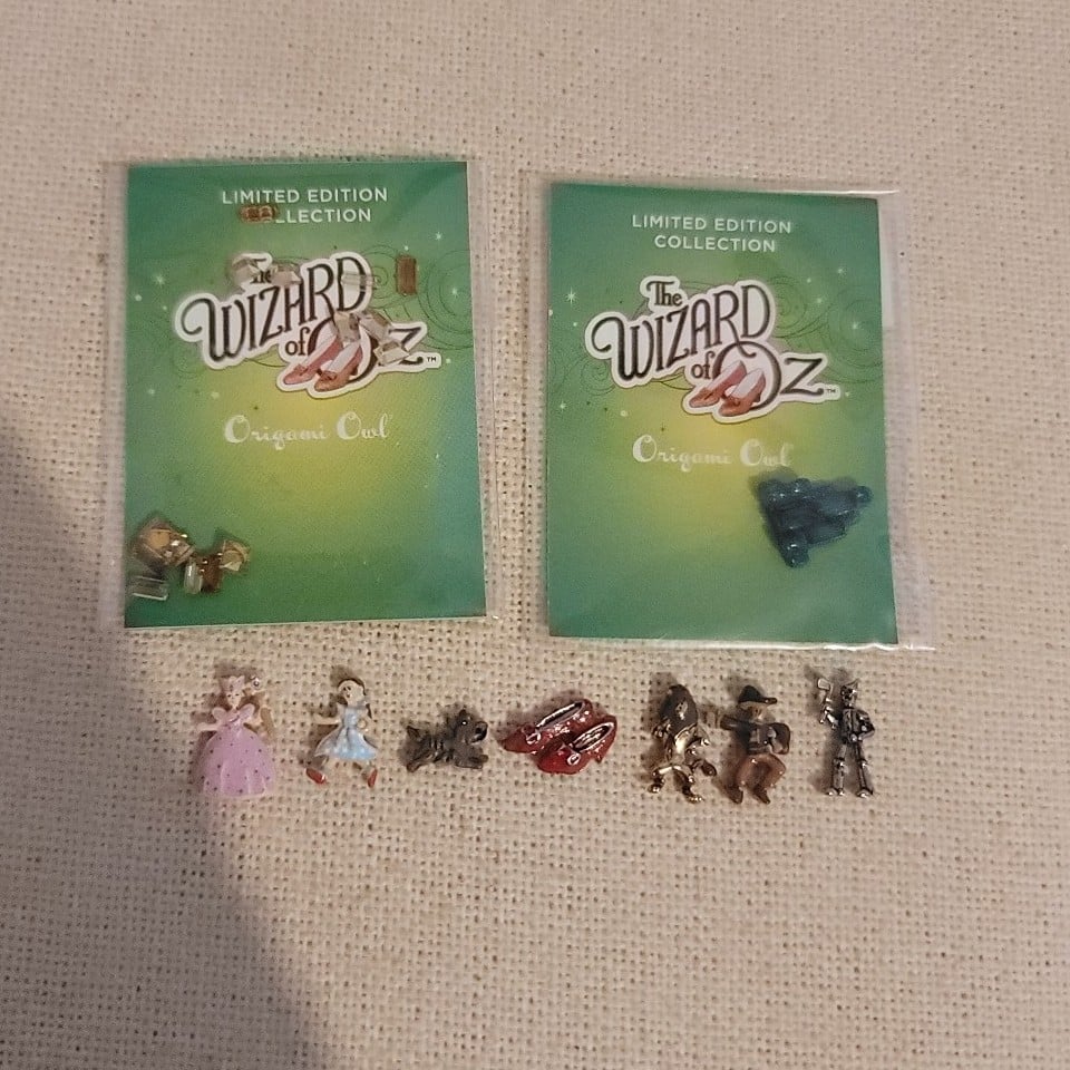 Origami Owl Charm Set (Wizard Of Oz)