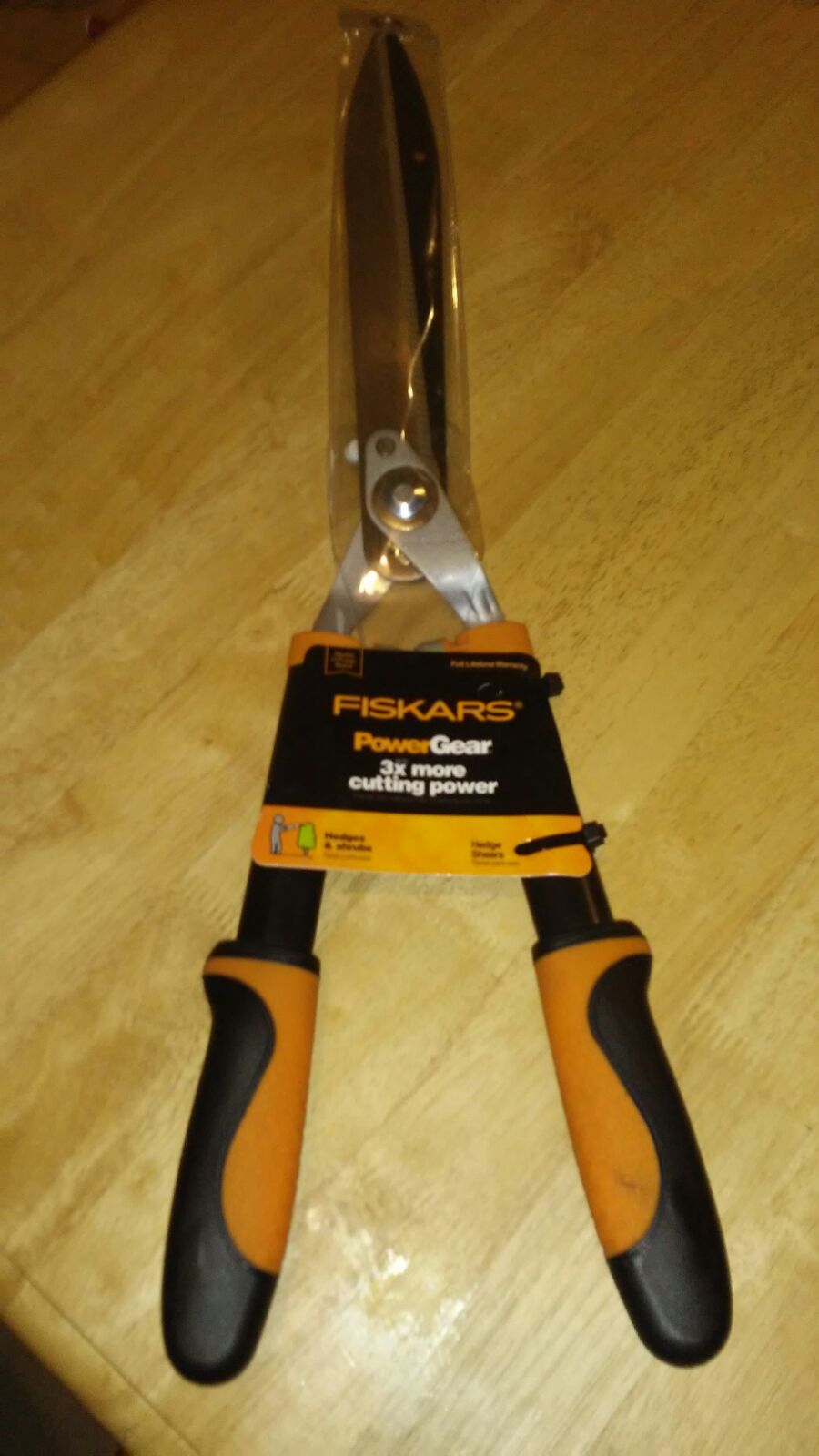 Fisksars power gear hedge shears
