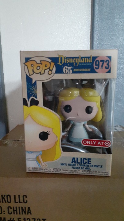 Wholesale Funko pops Disney Anniversary Alice in Wonderland: Alice 12 pcs