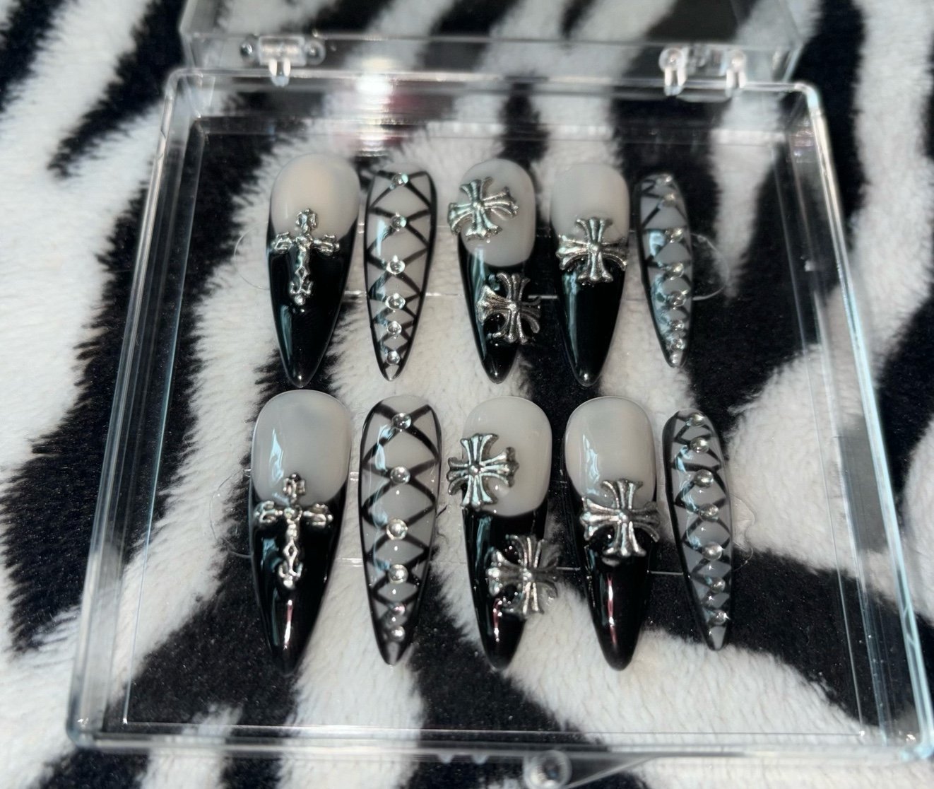 Handmade Chrome Hearts Press On Nails