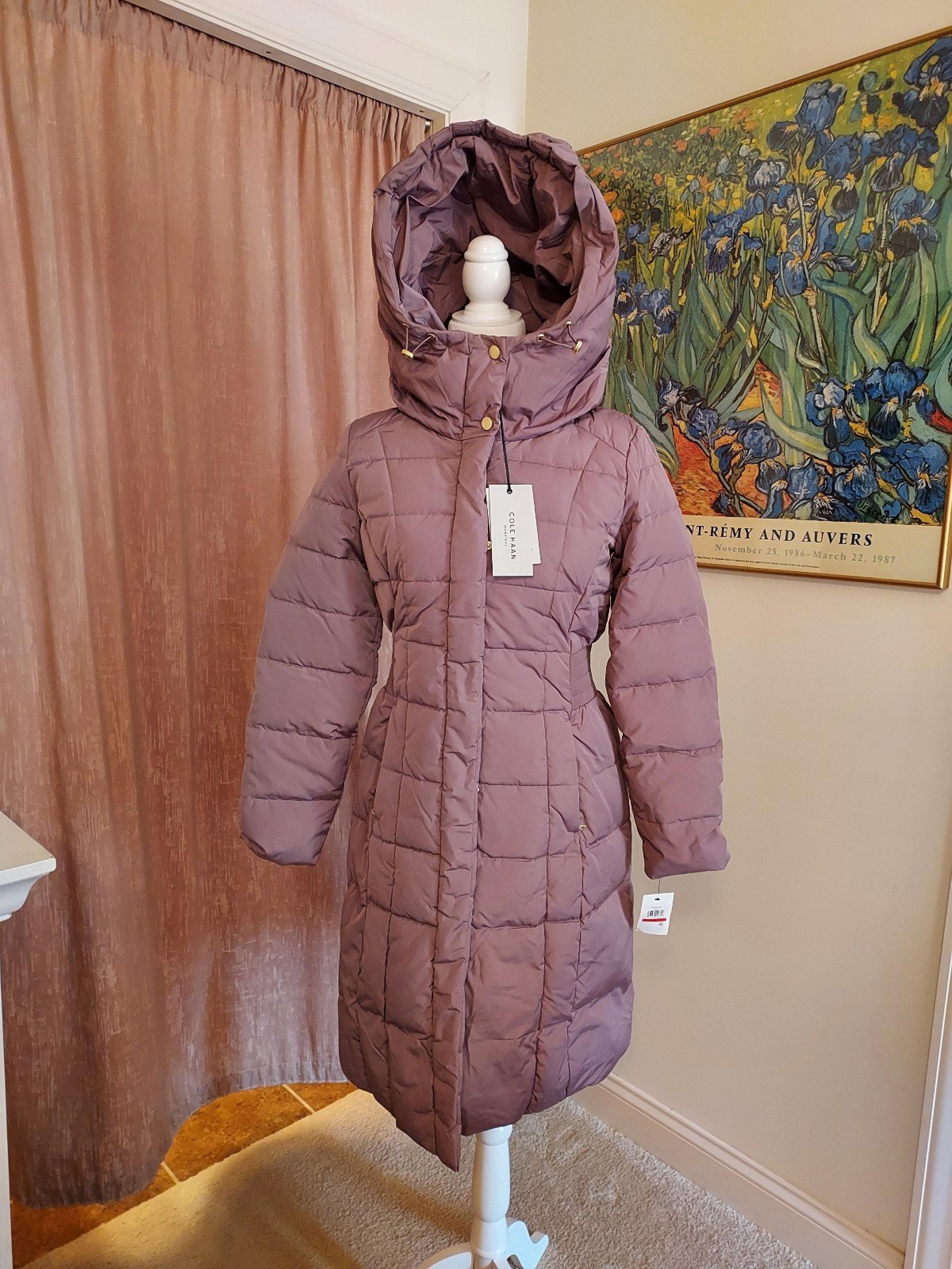 NWT Cole Haan women's puffer coat size XS, 30% waterfowl down filling