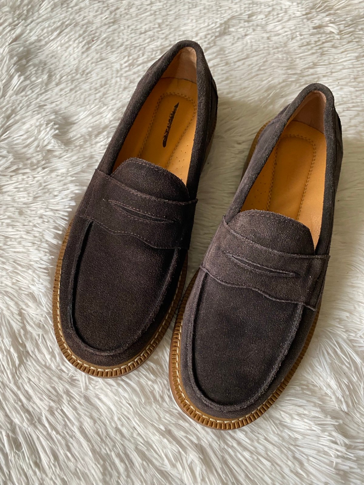 New Men suede shoes, size 8 by Express