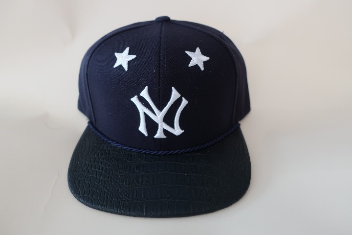 Custom YANKEES Ultimate Fan Hat