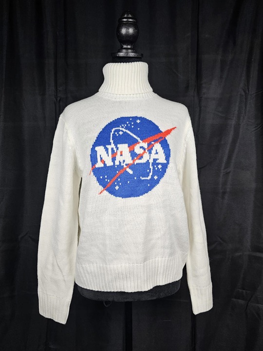 NWT Forever 21 NASA Turtleneck Pullover Sweater Women's M (White/Blue/Red)