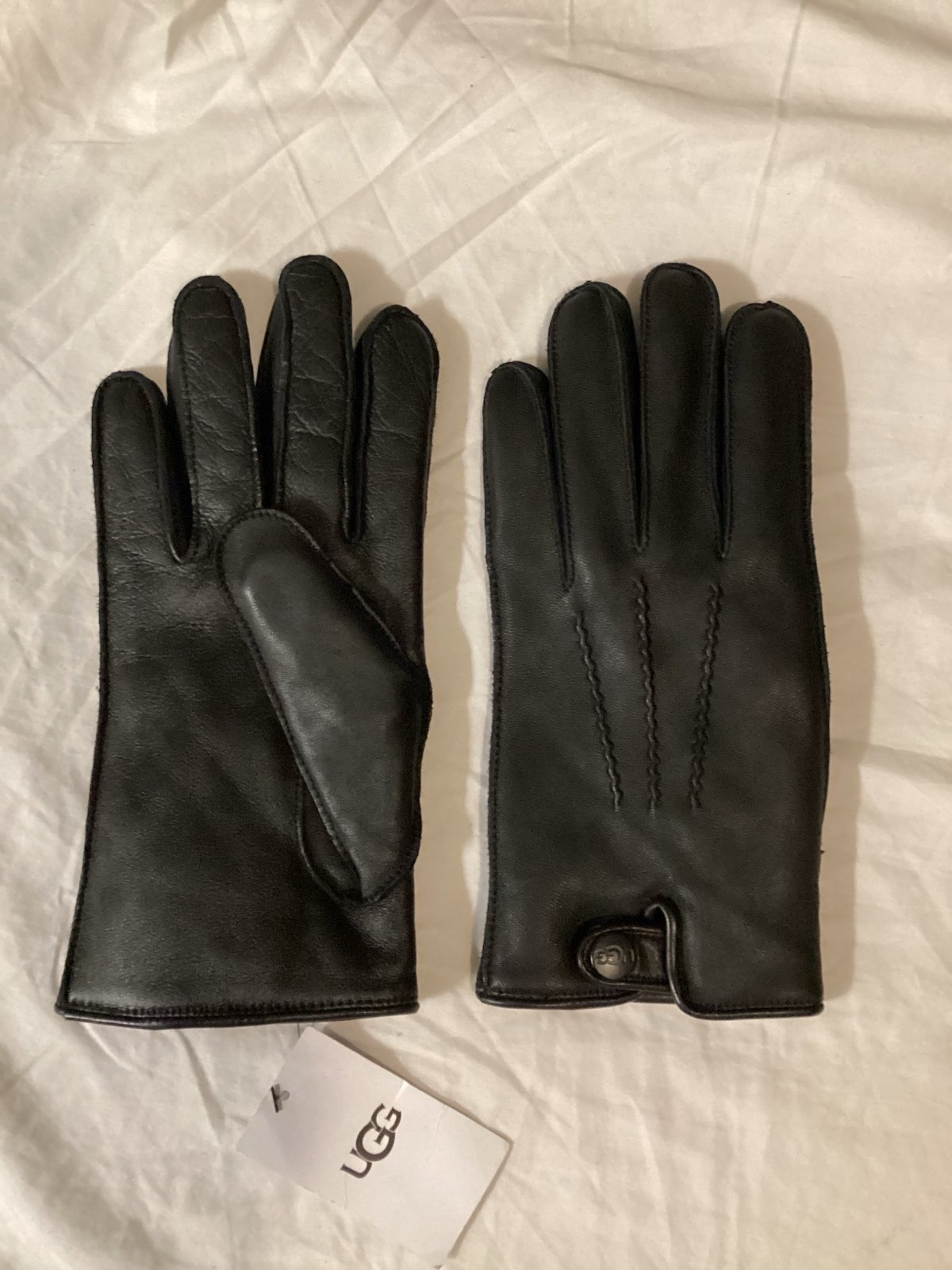 Mens UGG, Faux Fur Lined 3 Point Snap Smart Glove