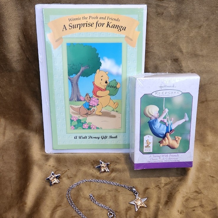 Winnie the Pooh Gift Pack Necklace, Earrings, Storybook Greeting Card, Ornament