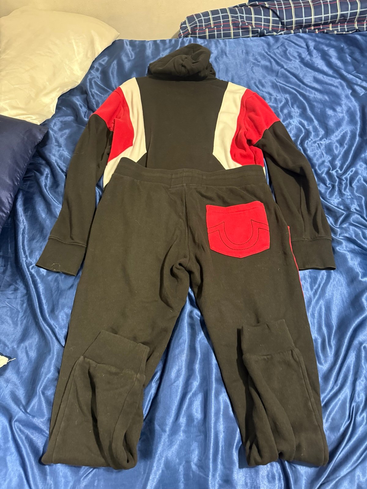 True religion sweatsuit