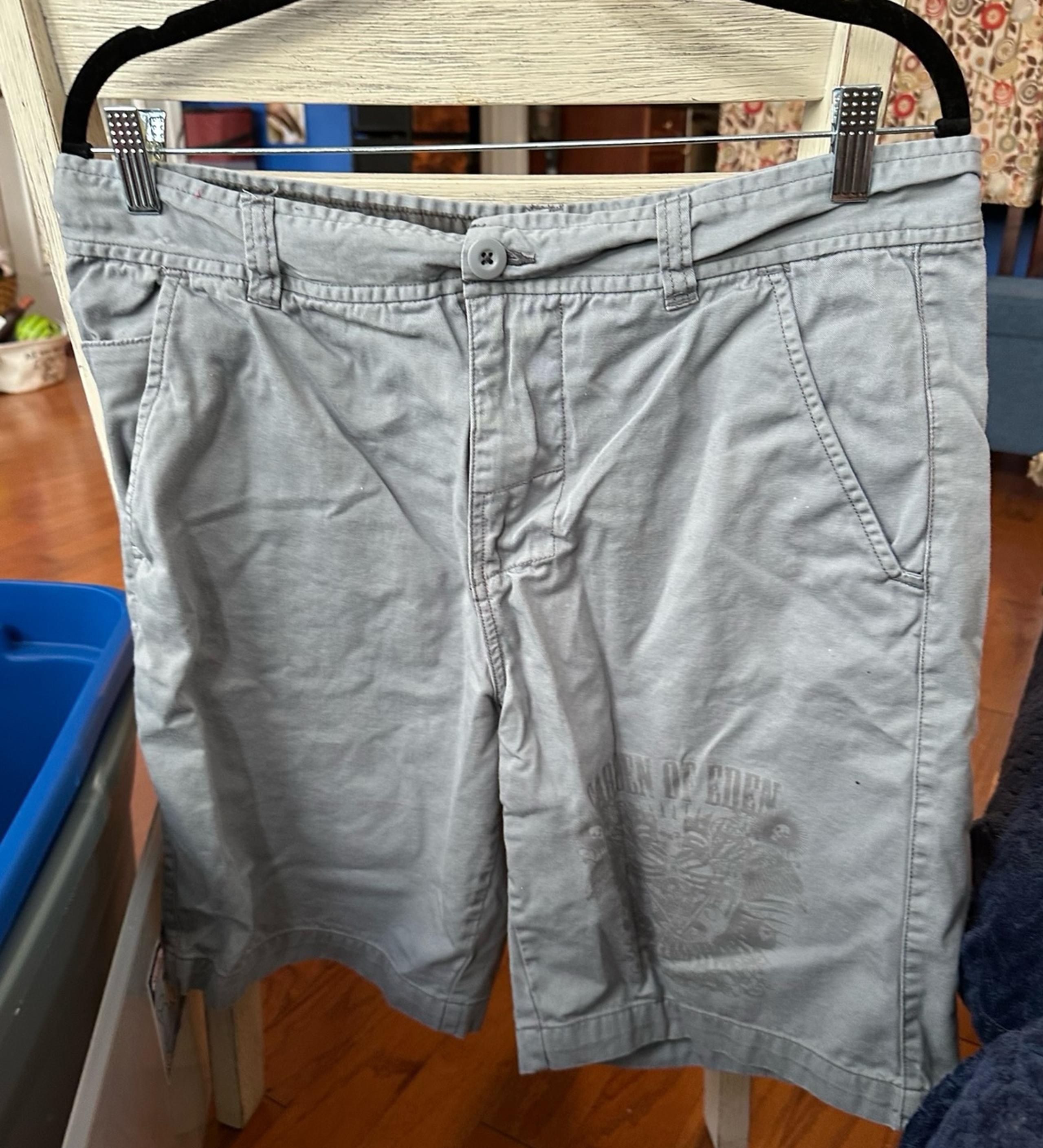 Men’s Gray Grey Shorts size 36 Shorts Summer No Boundaries