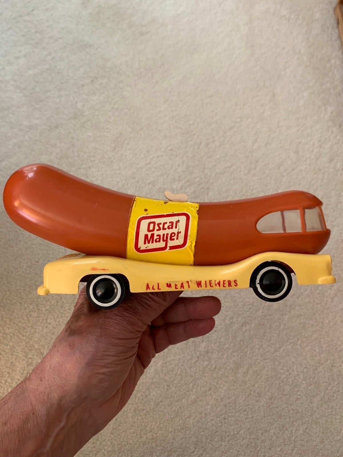 Flesh Gordon Pistol | tomenosuke
