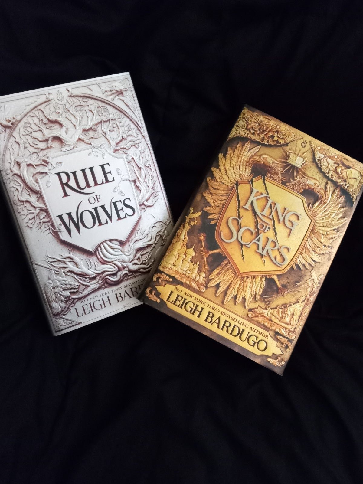 Illumicrate King of Scars & Rule of Wolves