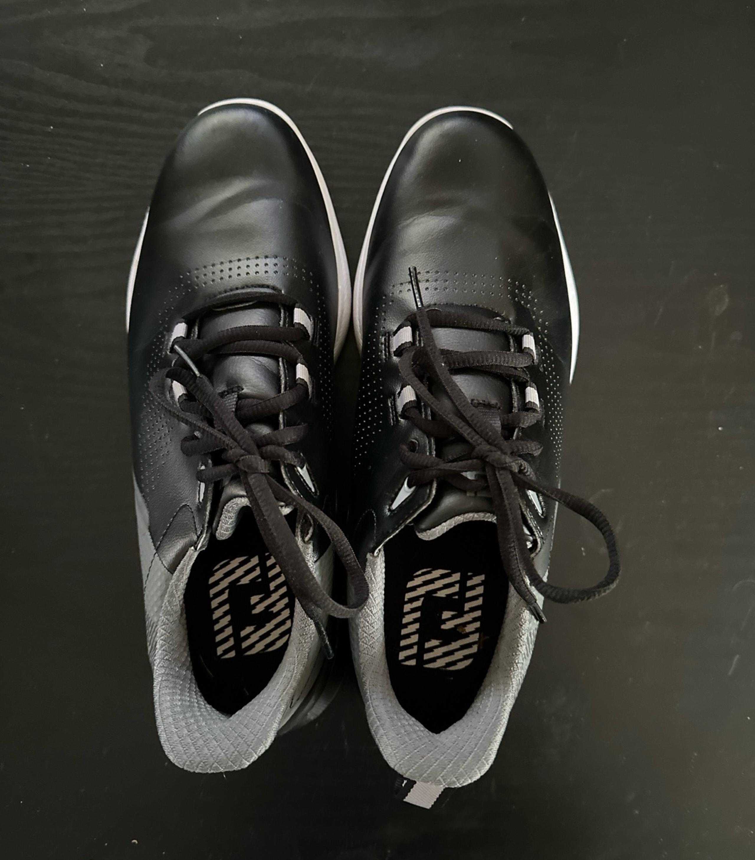 Foot Joy Golf Shoes