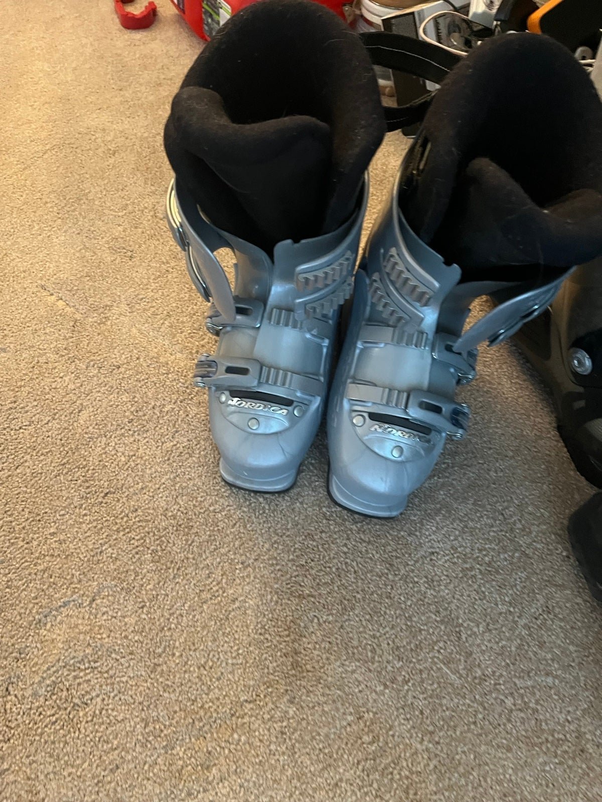 Nordia Ski Boots 24.5