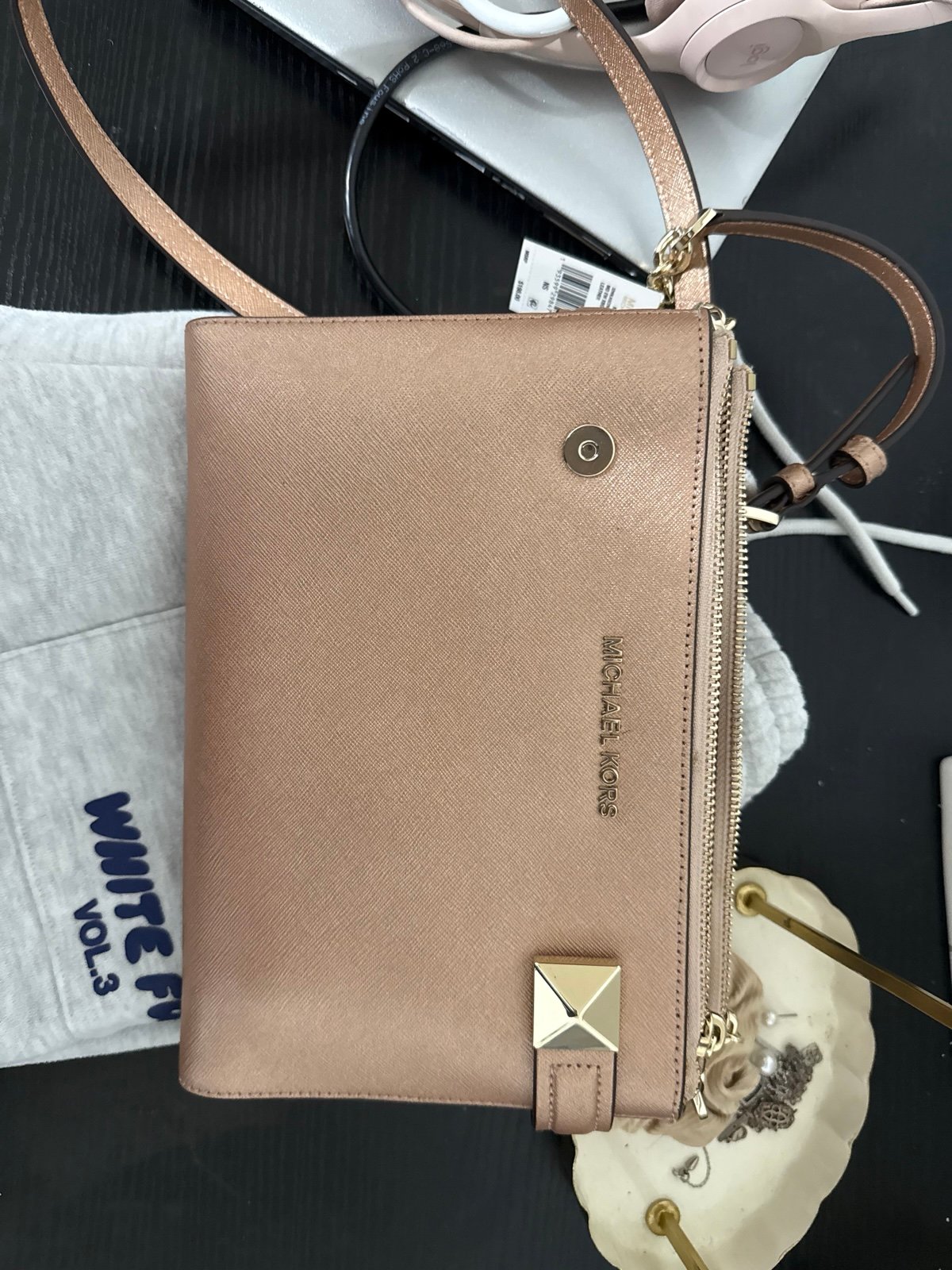 Brand New Michael Kors crossbody purse