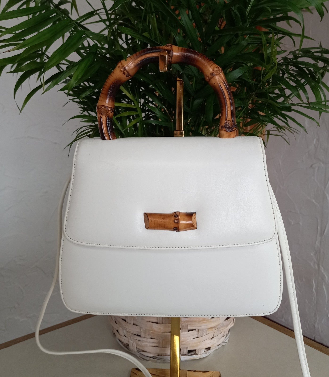 SUSAN GAIL Vintage 70's with Bamboo Handle Off-White Leather