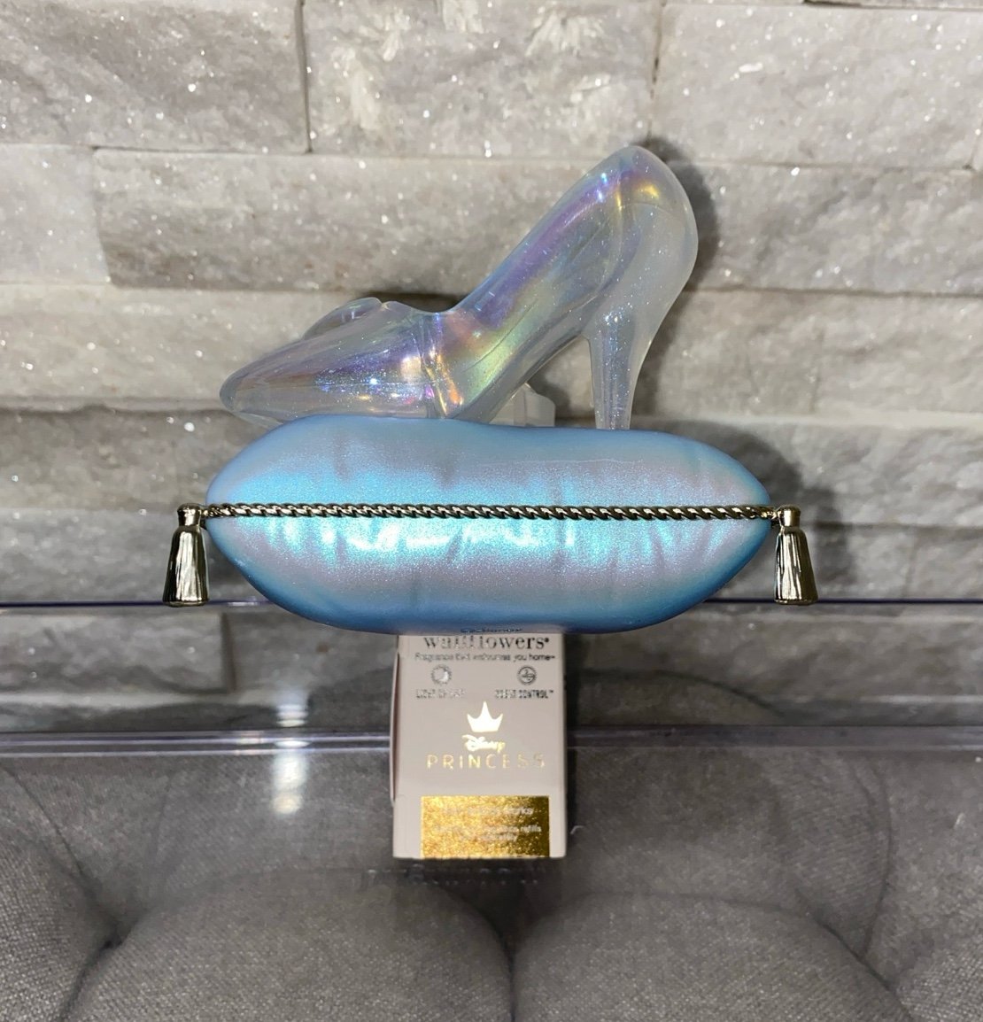Bath & Body Works Disney Cinderella Wallflower Plug-In Light Up
