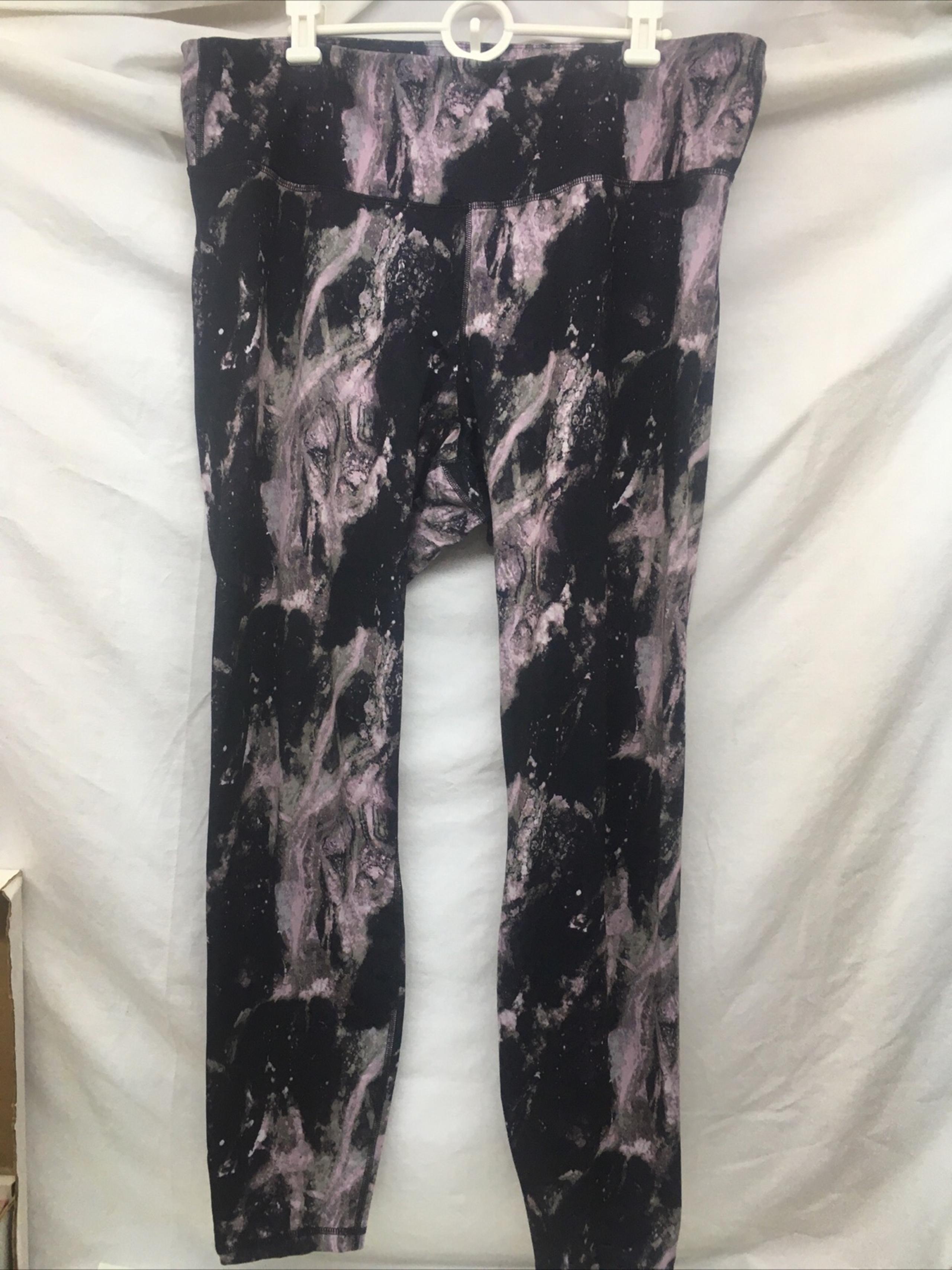 Old Navy Cosmic Activewear Leggings Scalloped Womens Size 2XL