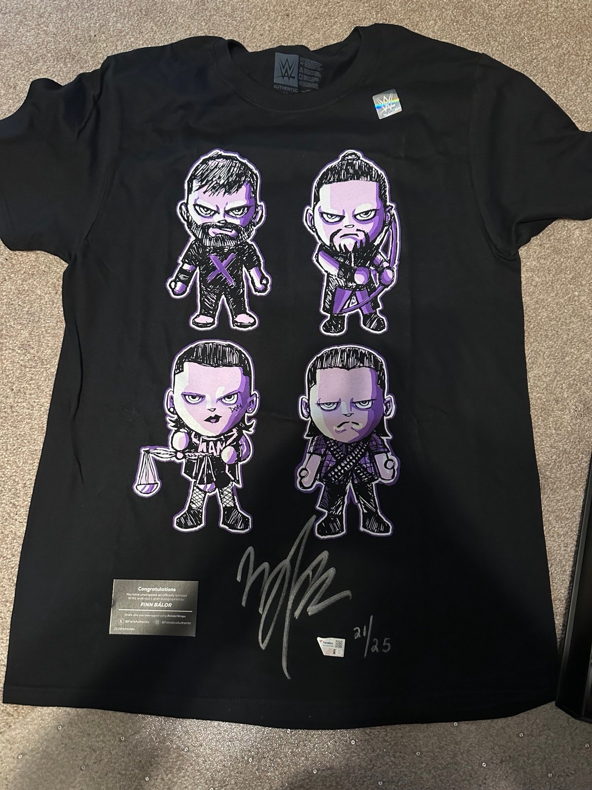WWE Under Wraps Finn Balor Walk Out Shirt Auto 21/25