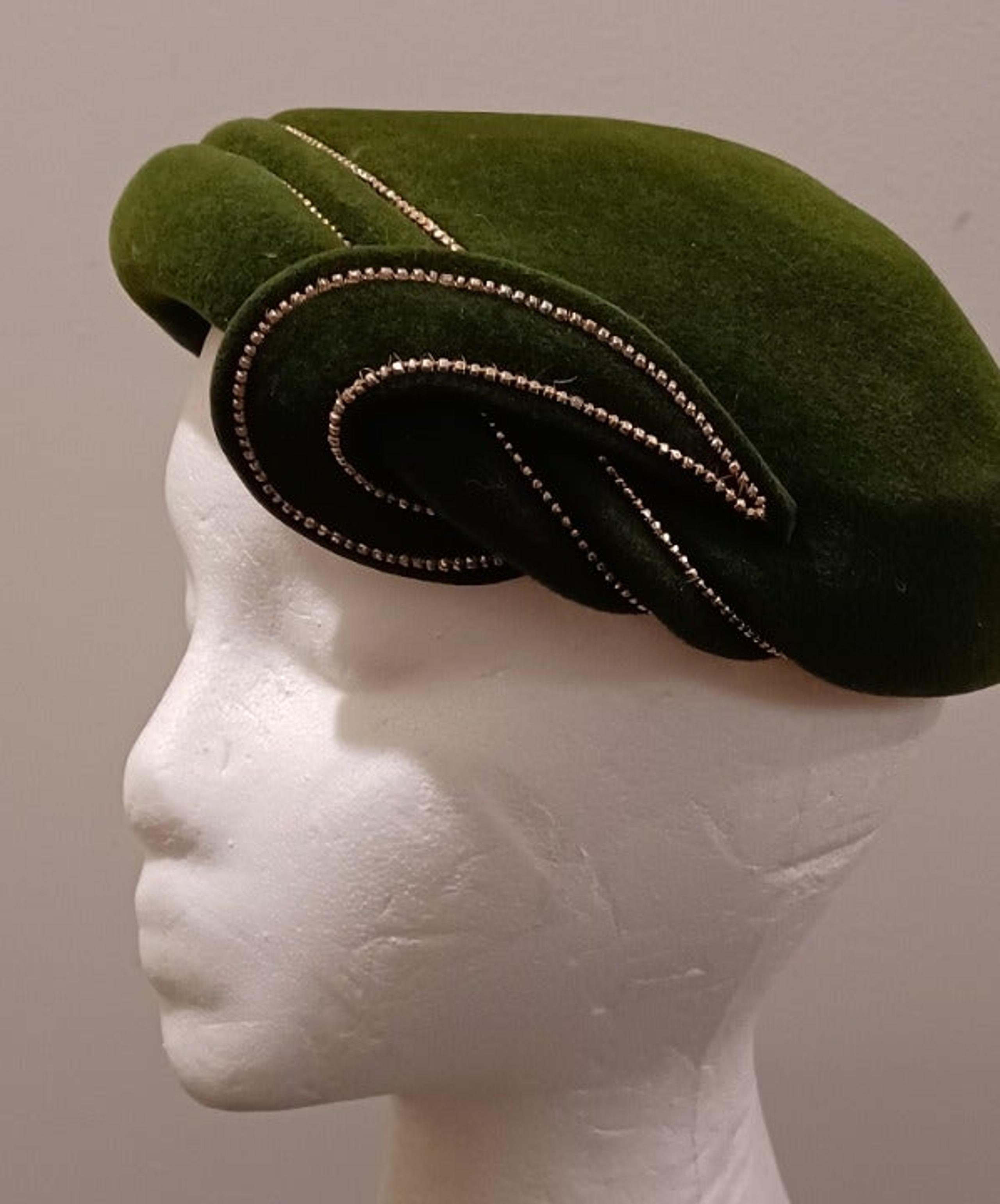 1940s green vintage hat