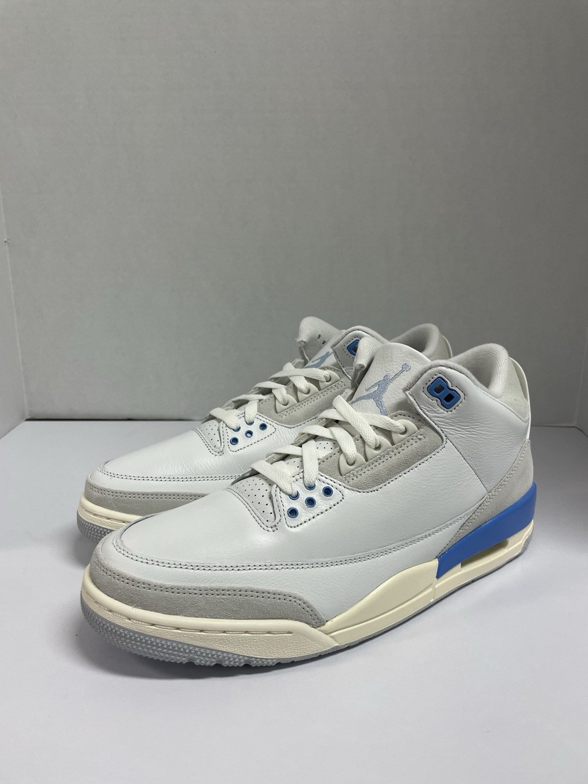 Air Jordan 3 Retro Lucky Shorts CT8532 101 Size 11 UNC White Blue Sneakers Shoes