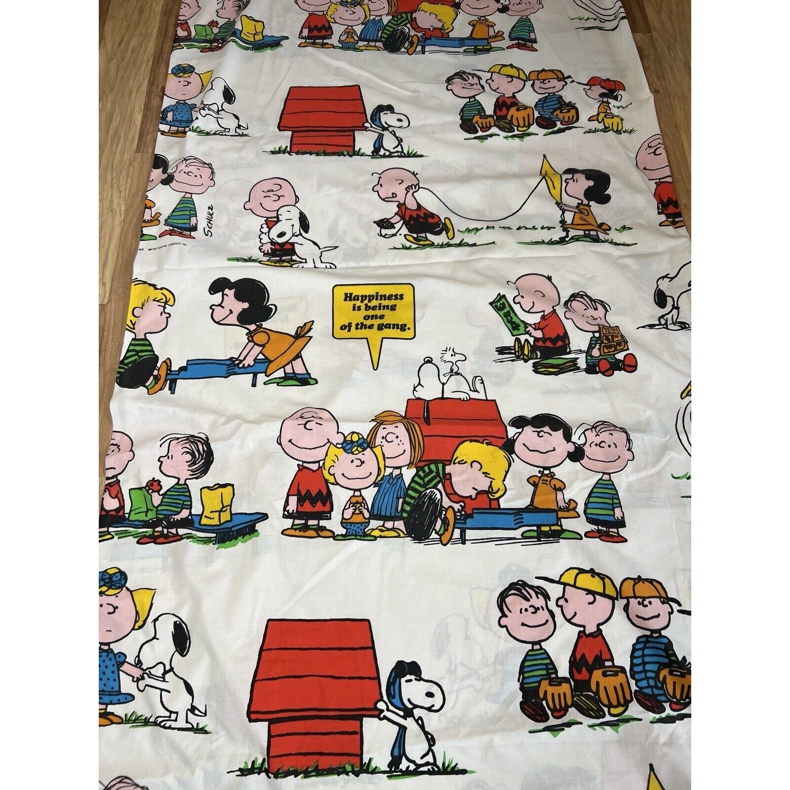 Vintage 1971 Snoopy Charlie Brown Peanuts Happiness Is Twin Flat Sheet