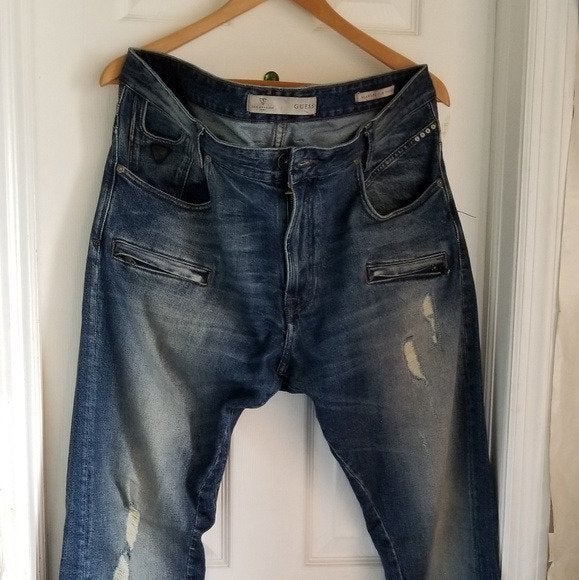 GUESS JEANS RIPPED 36x30 (BLUE DENIM)
