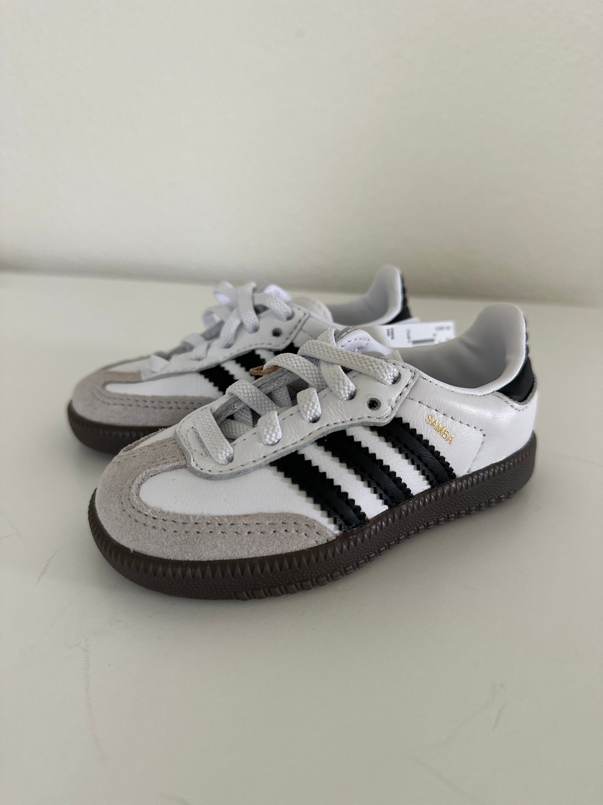 ￼NWT Adidas Sambas Baby Size 5