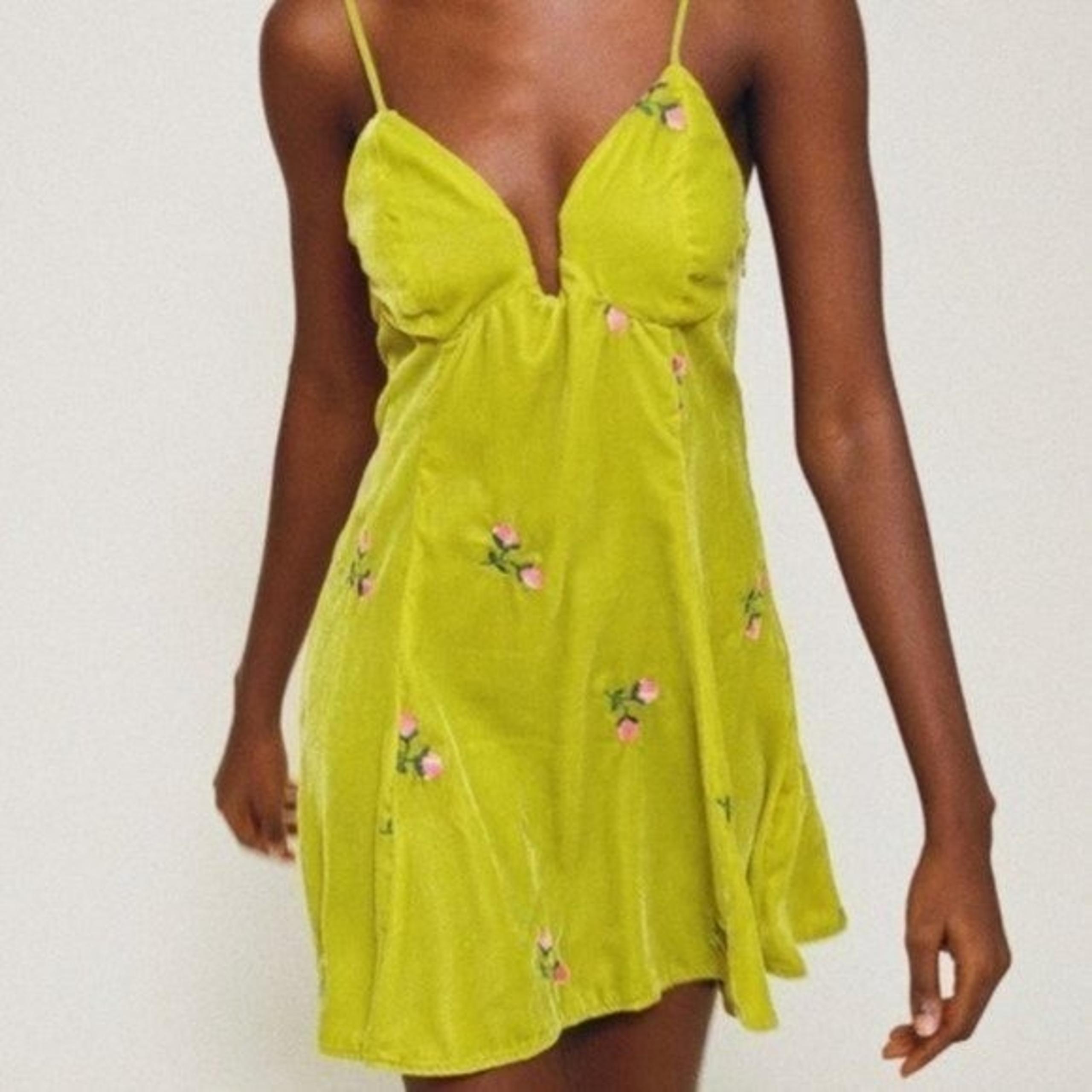 Urban Outfitters Yellow Ginger Velvet Embroidered Dress M