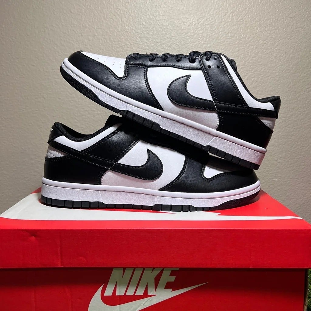 Nike Dunk Low Baskets Retro White Black Panda women 7.5